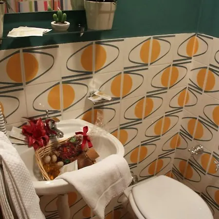 Casa de hóspedes Retrò 4*