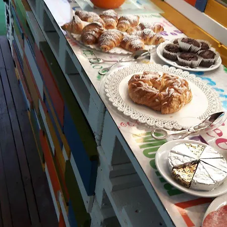 게스트하우스 Retro 체팔루