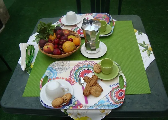 Retro 4* צ'פאלו